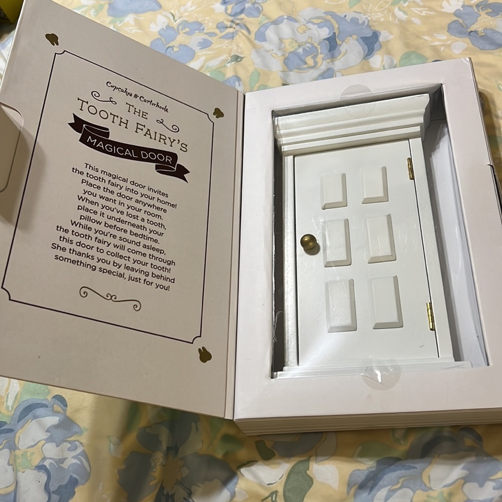 Magic Tooth Fairy Door.  Perfect gift for the new baby!!